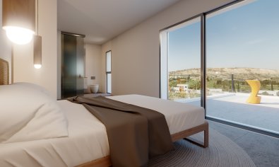 Luxe villa met 4 slaapkamers en bergzicht nabij golfbaan in Algorfa