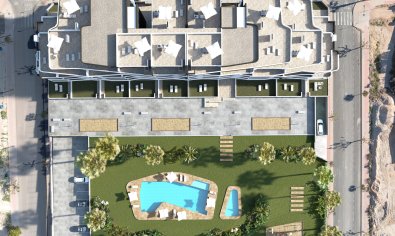 Ático de lujo con 2 dormitorios, solarium y piscina en San Miguel de Salinas