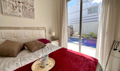 Resale - Villa -
Ciudad Quesada