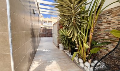 Resale - Villa -
Ciudad Quesada