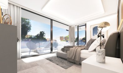 Obra nueva - Villa -
Fuengirola