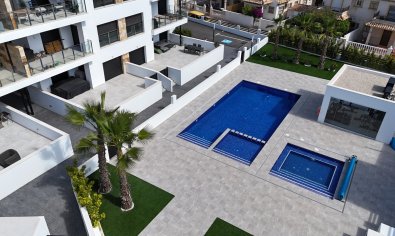 Reventa - Ático -
La Zenia
