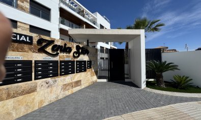 Reventa - Ático -
La Zenia