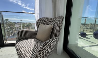 Reventa - Ático -
La Zenia