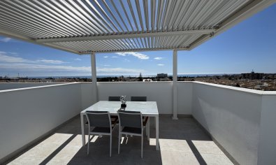 Reventa - Ático -
La Zenia