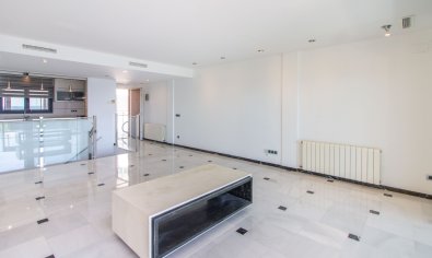 Bestaande bouw - Appartement -
Altea