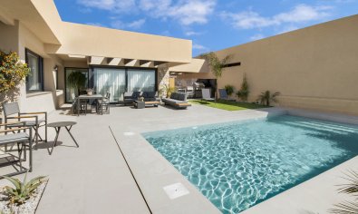 Obra nueva - Villa -
Murcia