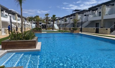 Resale - Bungalow -
Torrevieja - Punta Prima