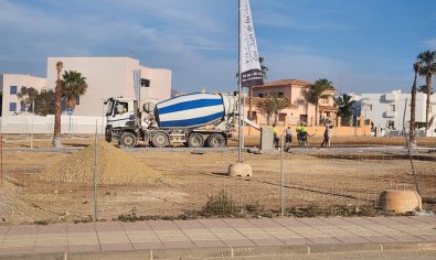 Obra nueva - Villa -
Pulpí