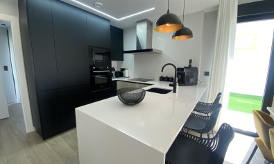 Bestaande bouw - Appartement -
Torrevieja - Punta Prima