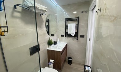 Bestaande bouw - Appartement -
Torrevieja - Punta Prima