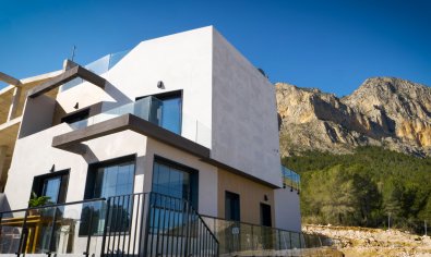 Obra nueva - Villa / Semi pareado -
Polop