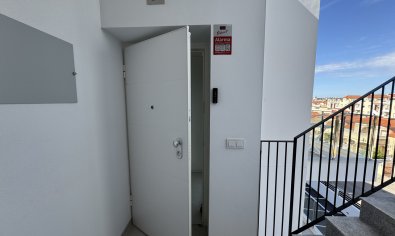 Resale - Penthouse -
Orihuela Costa - La Zenia