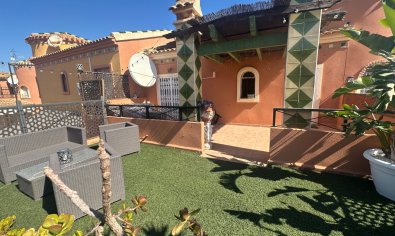 Bestaande bouw - Villa -
Orihuela - Playa Flamenca