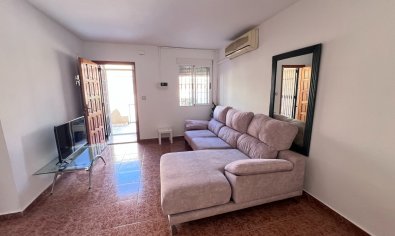 Resale - Townhouse -
Torrevieja - La Siesta