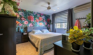 Luxe 5-slaapkamer villa met privézwembad en buitenkeuken in Benijófar