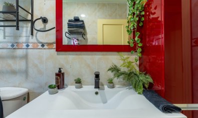 Luxe 5-slaapkamer villa met privézwembad en buitenkeuken in Benijófar