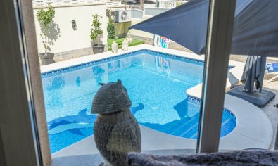 Luxe 5-slaapkamer villa met privézwembad en buitenkeuken in Benijófar