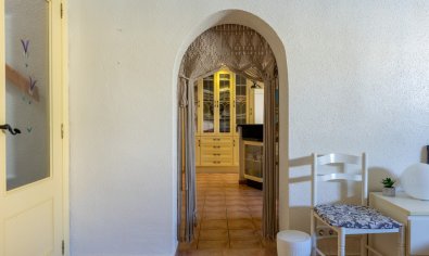 Luxe 5-slaapkamer villa met privézwembad en buitenkeuken in Benijófar