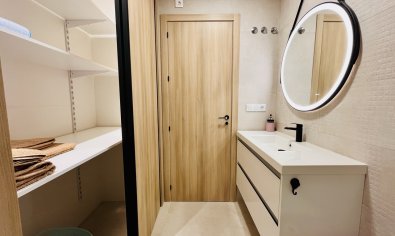Reventa - Apartamento / piso -
Guardamar del Segura - Guardamar Del Segura