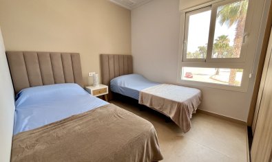Reventa - Apartamento / piso -
Guardamar del Segura - Guardamar Del Segura