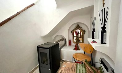 Vrijstaande villa in Villamartín met zwembad, golfzicht en 4 slaapkamers