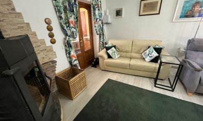 Exclusiva casa de campo en Torre-Pacheco con piscina, 6 dormitorios y vistas al campo de golf