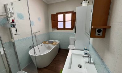 Exclusiva casa de campo en Torre-Pacheco con piscina, 6 dormitorios y vistas al campo de golf