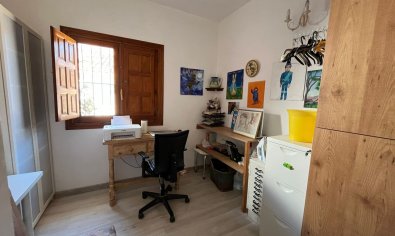 Exclusiva casa de campo en Torre-Pacheco con piscina, 6 dormitorios y vistas al campo de golf