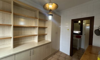 Bestaande bouw - Herenhuis -
San Miguel de Salinas