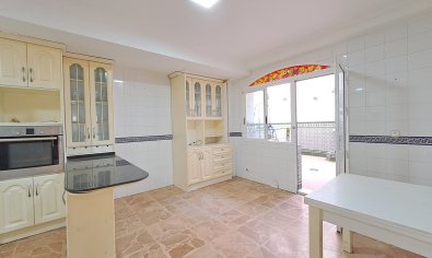 Resale - Apartment -
Torrevieja