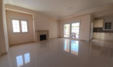 Bestaande bouw - Villa -
Cabo Roig