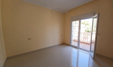 Bestaande bouw - Villa -
Cabo Roig