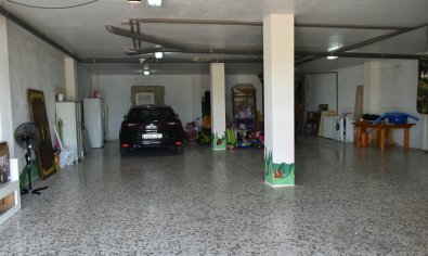 Bestaande bouw - Herenhuis -
Algorfa