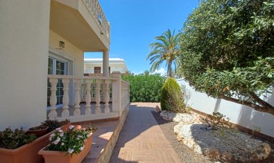 Bestaande bouw - Villa -
Cabo Roig