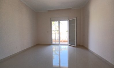 Bestaande bouw - Villa -
Cabo Roig