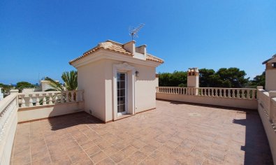 Bestaande bouw - Villa -
Cabo Roig