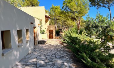 Bestaande bouw - Villa -
Altea