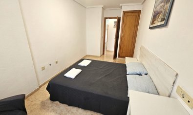 Reventa - Apartamento / piso -
Torrevieja - El molino