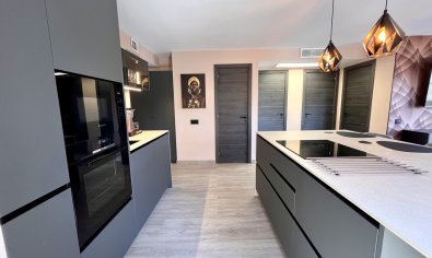Bestaande bouw - Appartement -
Almoradí