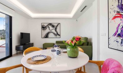 Luxe villa met privézwembad en solarium in Rojales nabij golf en zee