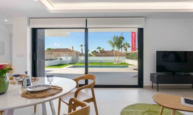 Luxe villa met privézwembad en solarium in Rojales nabij golf en zee