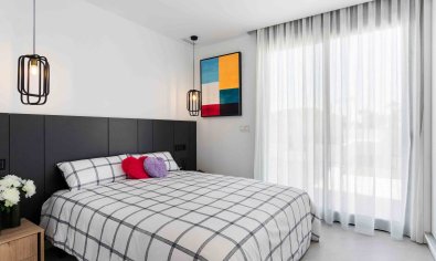 Luxe villa met privézwembad en solarium in Rojales nabij golf en zee