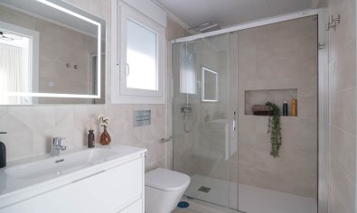 Nieuwbouw Woningen - Geschakelde woning -
Jerónimo y Avileses