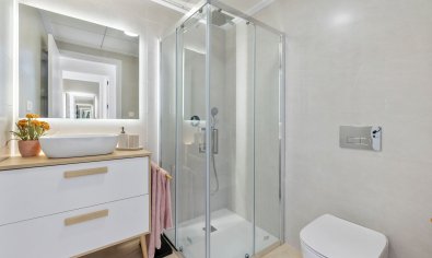 Obra nueva - Bungalow - Jardín -
Torrevieja