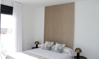 Villa en venta en Torre-Pacheco – Obra nueva de lujo con piscina privada