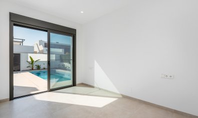 Nieuwbouw Woningen - Villa -
Los Alcazares - Los Alcázares