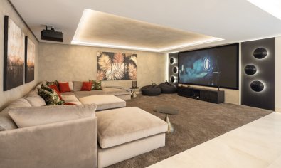 Nieuwbouw Woningen - Villa -
Benahavís