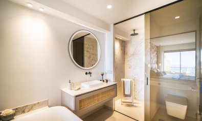 Obra nueva - Ático -
Benahavís