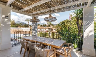 Obra nueva - Villa -
Marbella